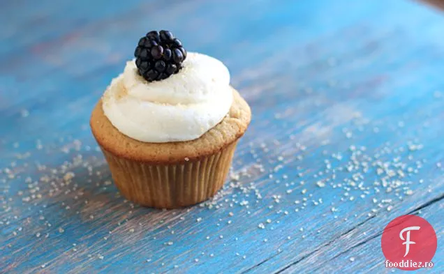 Cupcakes Cu Vanilie Din Grâu Integral Organic