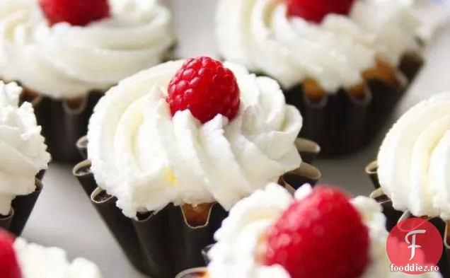 Cupcakes Cu Cheesecake Cu Zmeură