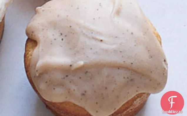 Cupcakes cu zahăr brun cu glazură de unt brun