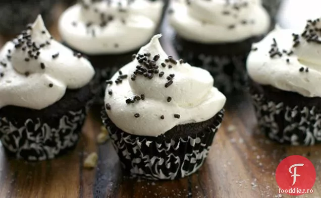 Cupcakes Triple Cu Ciocolată
