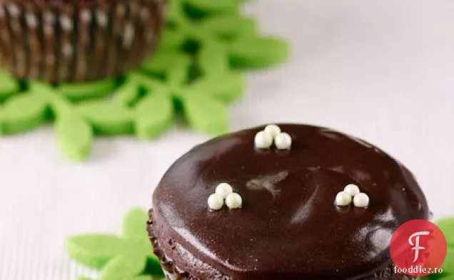 Cupcakes de ciocolată cu cremă de mentă