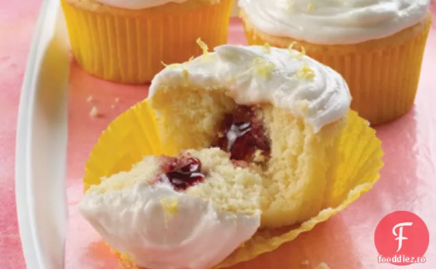 Cupcakes Surpriză Cu Zmeură De Lămâie