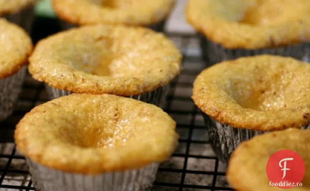 Cupcakes De Migdale Vegane Cerești Cu Glazură De Fudge
