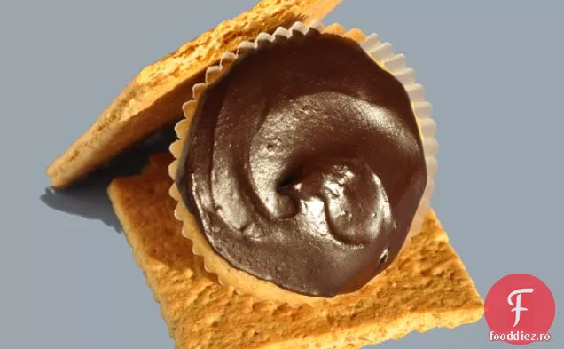 S ' mores Cupcakes - nu este necesar un foc de tabără