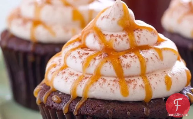 Cupcakes Cu Bere De Ciocolată Cu Whisky Irlandez Buttercream