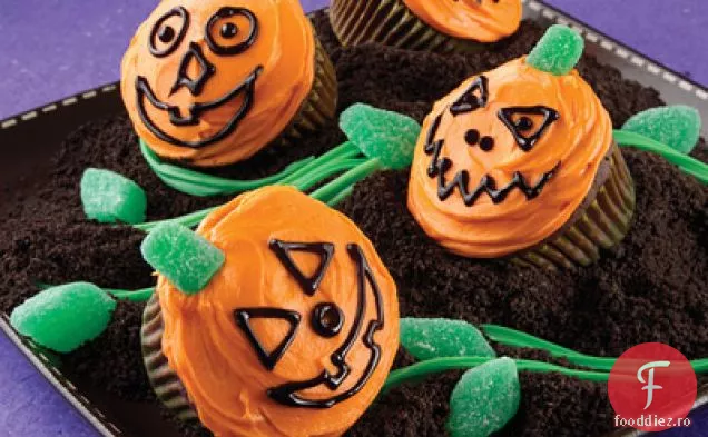 Jack-O ' - Lantern Cupcakes