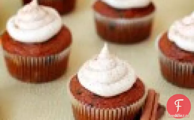 Cupcakes Cu Cip De Dovleac Cu Cremă De Unt Cu Rom De Scorțișoară