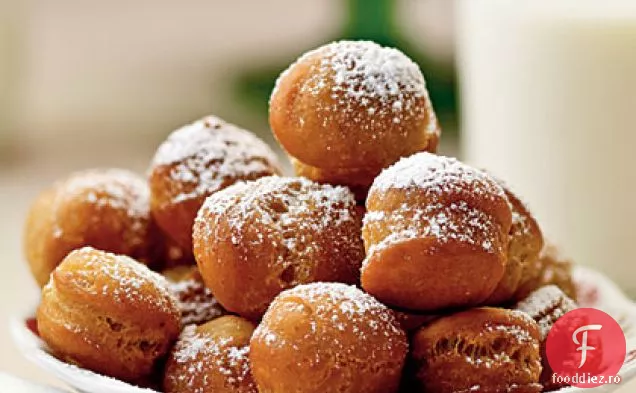 Gogoși și găuri de turtă dulce crescute