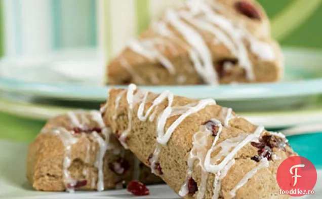 Biscuiți de turtă dulce cu glazură de lămâie