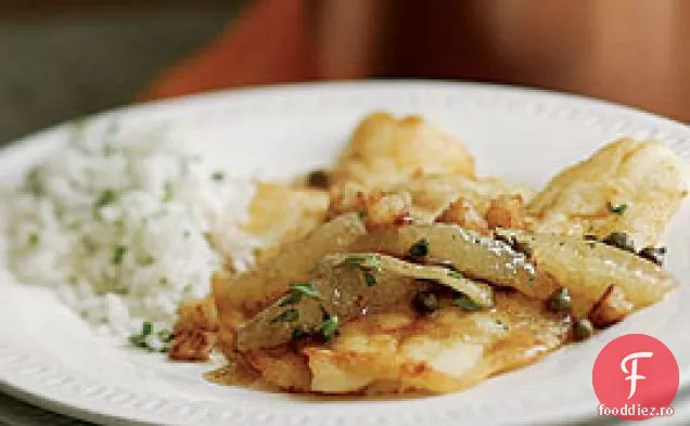 Talpă De Lămâie Cu Capere Și Crutoane În Sos De Unt Brun