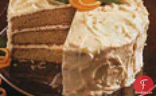 Tort cu strat condimentat cu glazură de brânză cremă de portocale