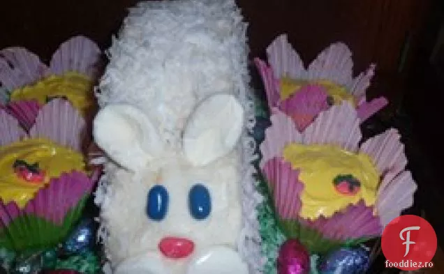 Tort Cu Strat De Nucă De Cocos