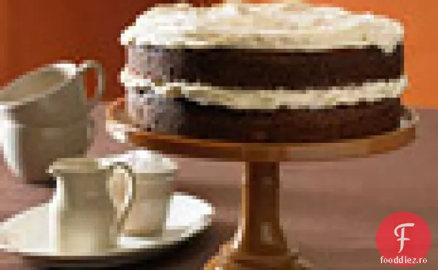 Tort cu strat de dovleac condimentat cu glazură de brânză cremă