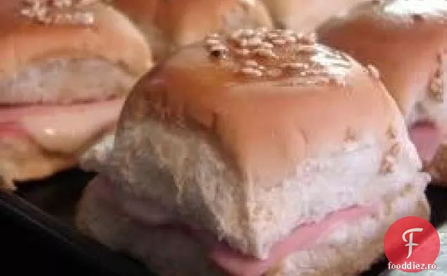 Mini rulouri de șuncă și brânză