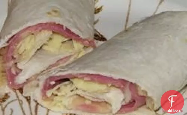 Reuben Roll-up-uri