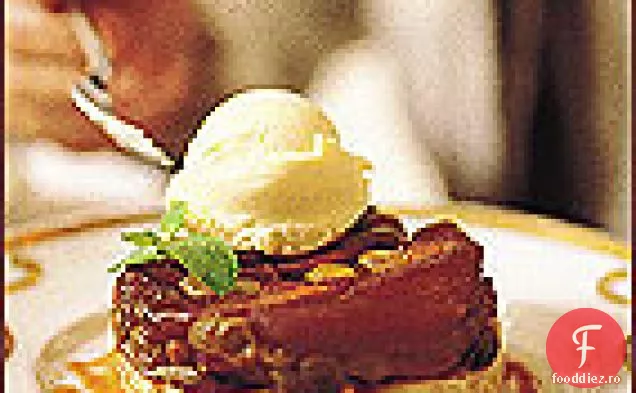 Tartine individuale de gutui Tatine cu inghetata din lapte de oaie