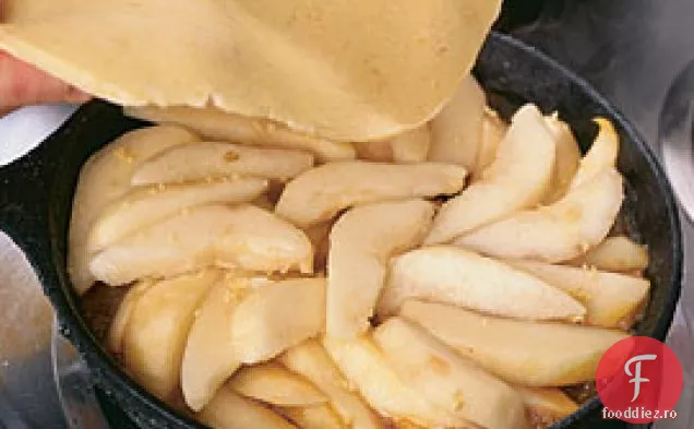 Tarte De Pere Tatin Cu Patiserie De Migdale