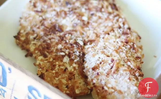 Tilapia Crocantă Cu Crustă De Nucă De Cocos