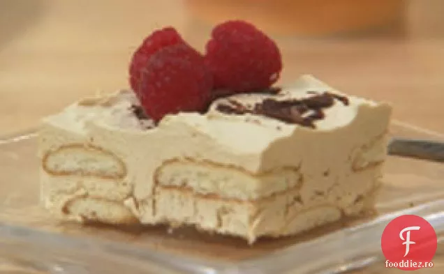 Tiramisu Ușor Cu Napolitane De Vanilie