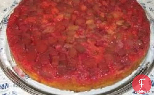 Rubarbă cu susul în jos tort III