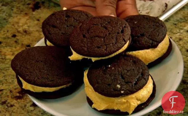 Plăcinte cu dovleac Whoopie ale lui Neely