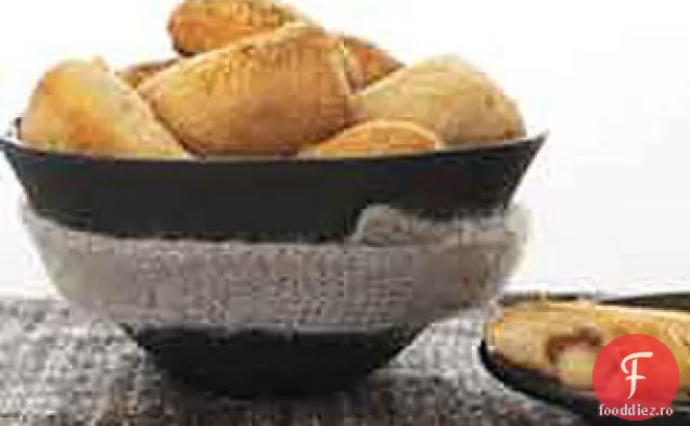 Mini Calzone Cu Șuncă Și Brânză