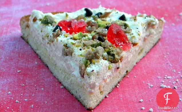 Pizza Cu Cannoli De Ciocolată
