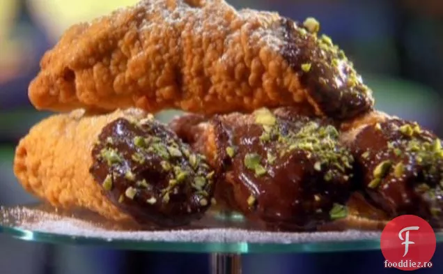 Cannoli Prăjiți