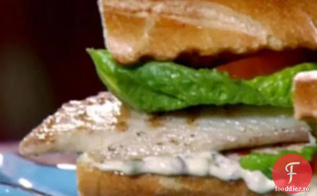 Băieți Tilapia Po' la grătar cu sos Tartar de casă