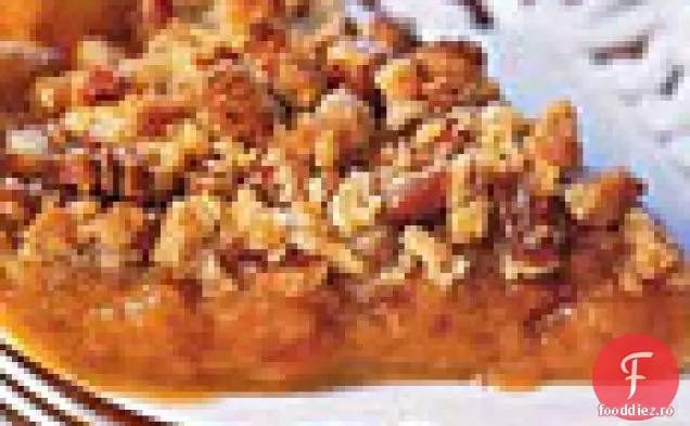 Plăcintă Streusel cu piersici și smântână