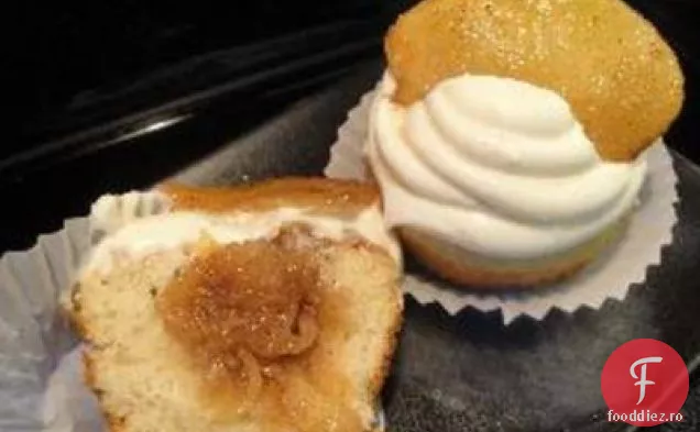Plăcintă Cu Mere Și Înghețată Cupcakes Mată