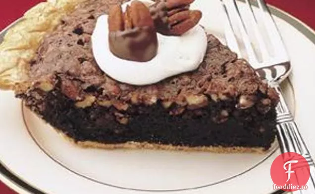 Întuneric Fudgey Pecan Plăcintă