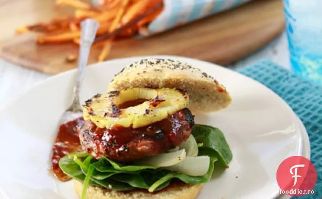 Burgeri de curcan Teriyaki și sos de grătar de casă
