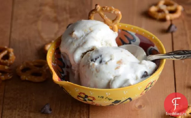 Indesata, dar Chubless Fro-yo