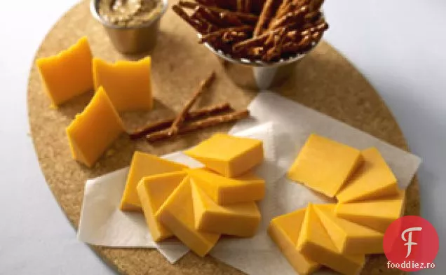 Placă De Brânză Cheddar În Stil Pub