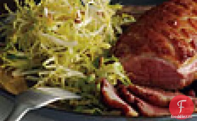 Piept de rață cu salată Friscroume și vinaigretă de Port