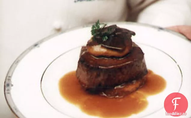File De Vită Cu Foie Gras Și Trufe