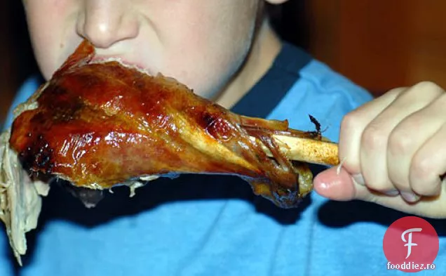 Curcan Prăjit Balsamic Cu Umplutură De Mere