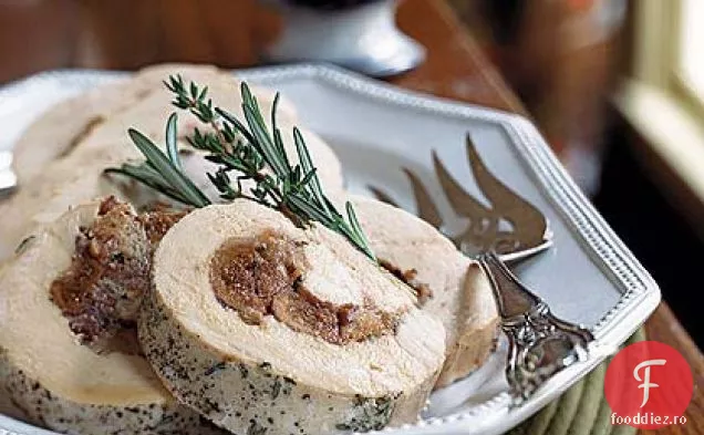 Piept de curcan umplut cu smochine și Stilton cu sos de Port