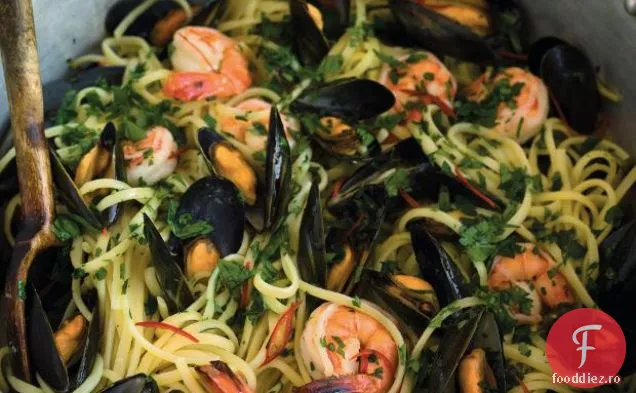 Linguine Cu Midii Și Creveți