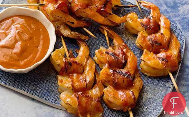Creveți înveliți cu slănină cu sos Chipotle BBQ