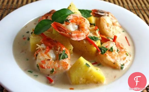 Curry De Creveți Și Ananas