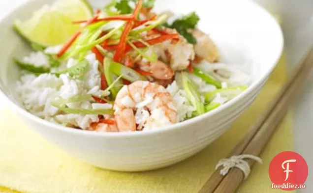 Salată De Creveți De Cocos Și Orez