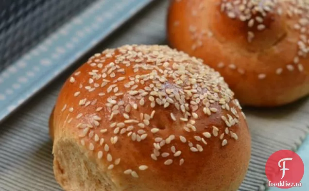 Făină De Alac Rulouri De Aluat Challah Și Ciocolată Babka