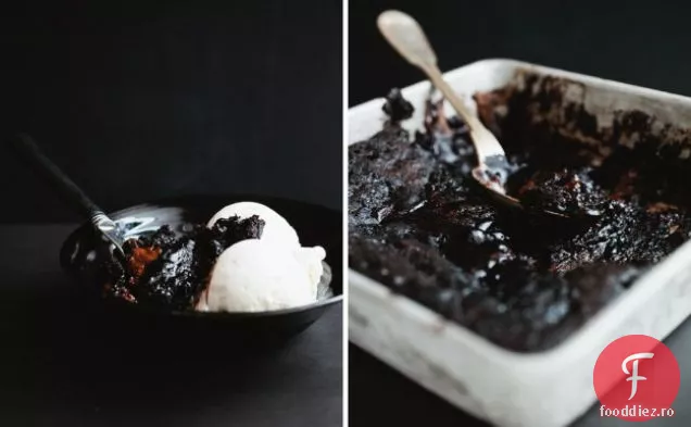 Tort De Budincă Cu Fudge Fierbinte