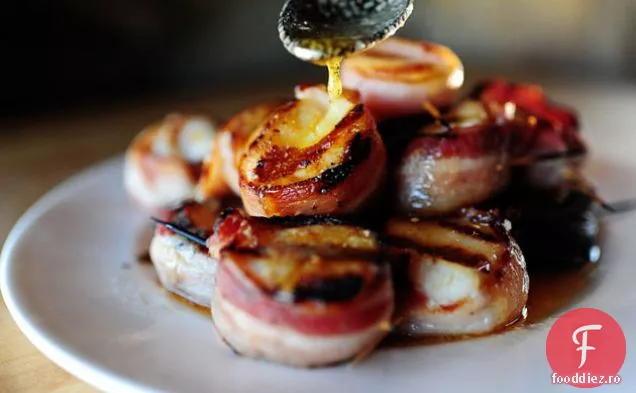 Scoici învelite cu slănină cu unt de Chili