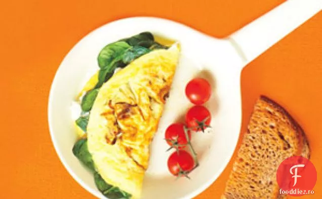 Omletă Cu Ceapă Caramelizată Și Brânză De Capră