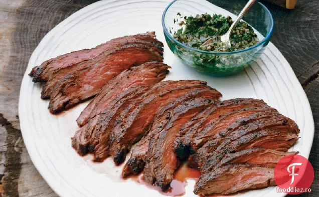 Fusta Steak cu Salsa Verde si Ricotta Salata