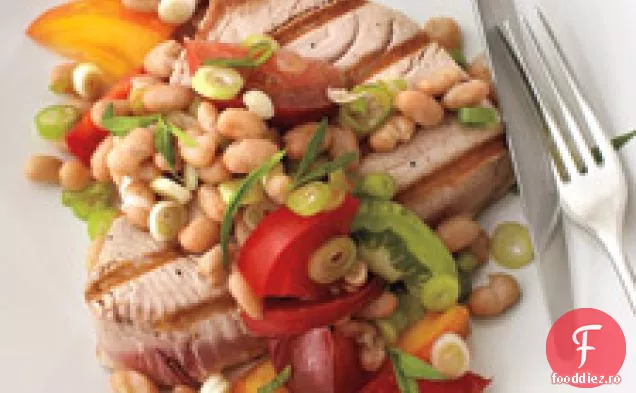 Salată De Roșii Și Fasole Cu Ton La Grătar