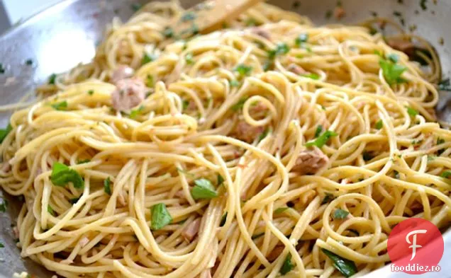 Paste Cu Ton Și Ardei Roșu